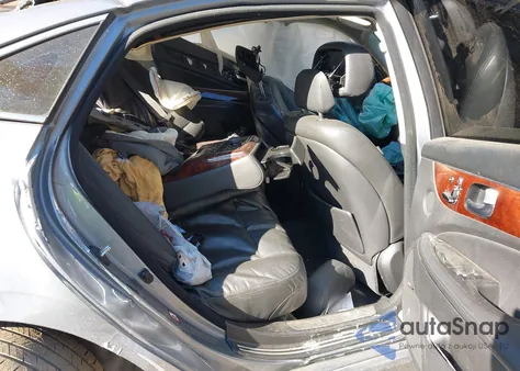 2015 Hyundai Equus Signature z USA, uszkodzony, nr VIN KMHGH4JH3FU091863